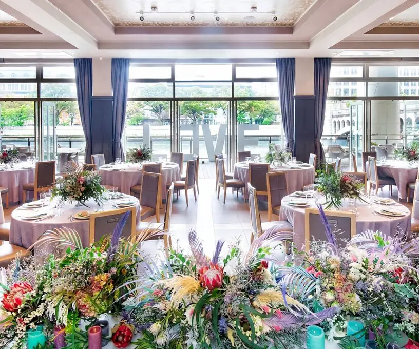 WEDDING — LOVE CENTRAL